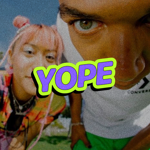 yope: photo wall with friends