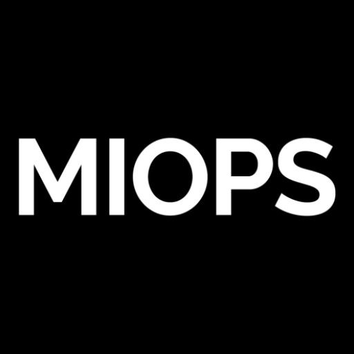 MIOPS MOBILE PC