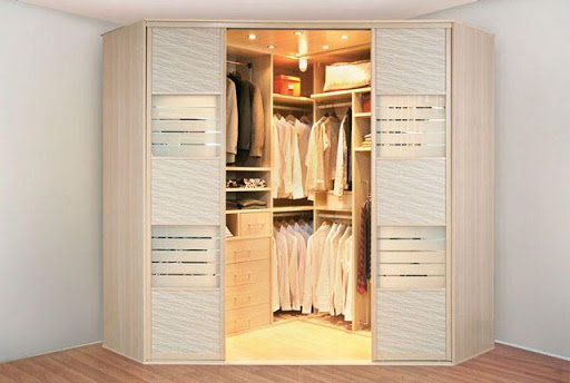 Corner Wardrobe الحاسوب